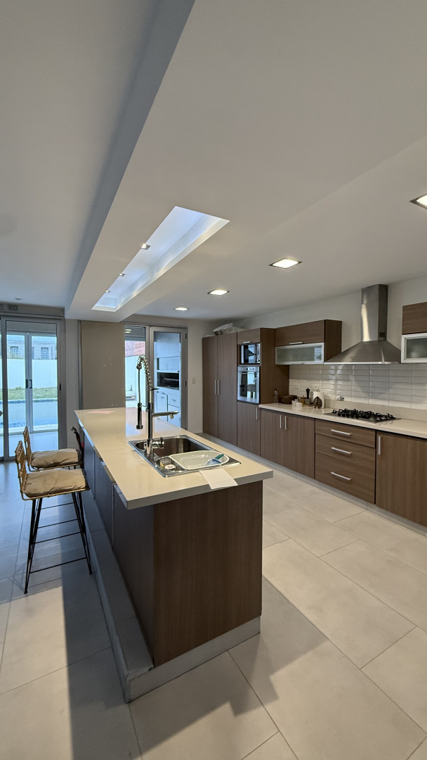 Casa en Venta en Alsina 3555, Molina Campos, Bahía Blanca - Bahía Blanca Propiedades | SITIO OFICIAL l
