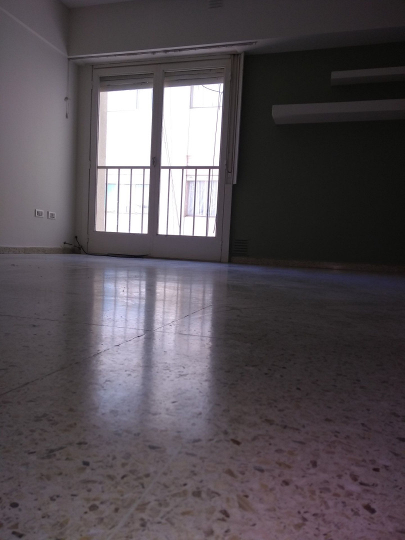 Departamento en Alquiler en 11 De Abril 37, Macrocentro, Bahía Blanca - Bahía Blanca Propiedades | SITIO OFICIAL l