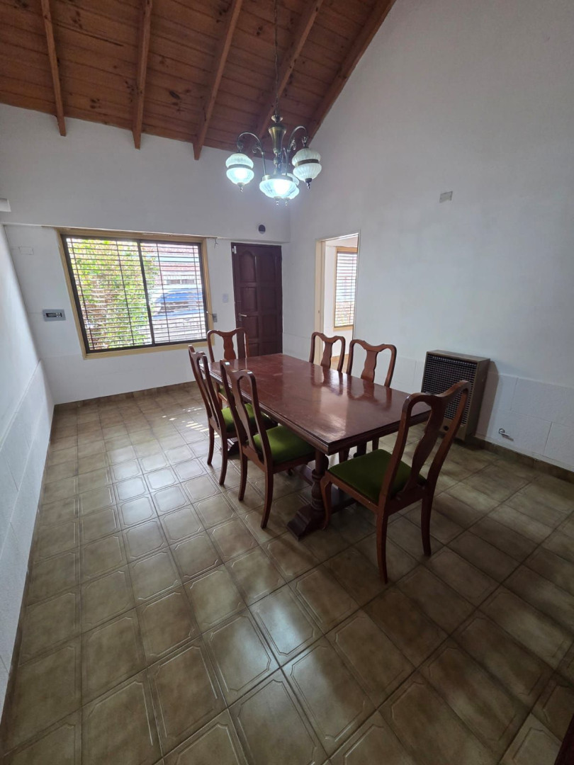 Casa en Alquiler en Trelew 659, Napostá, Bahía Blanca - Bahía Blanca Propiedades | SITIO OFICIAL l