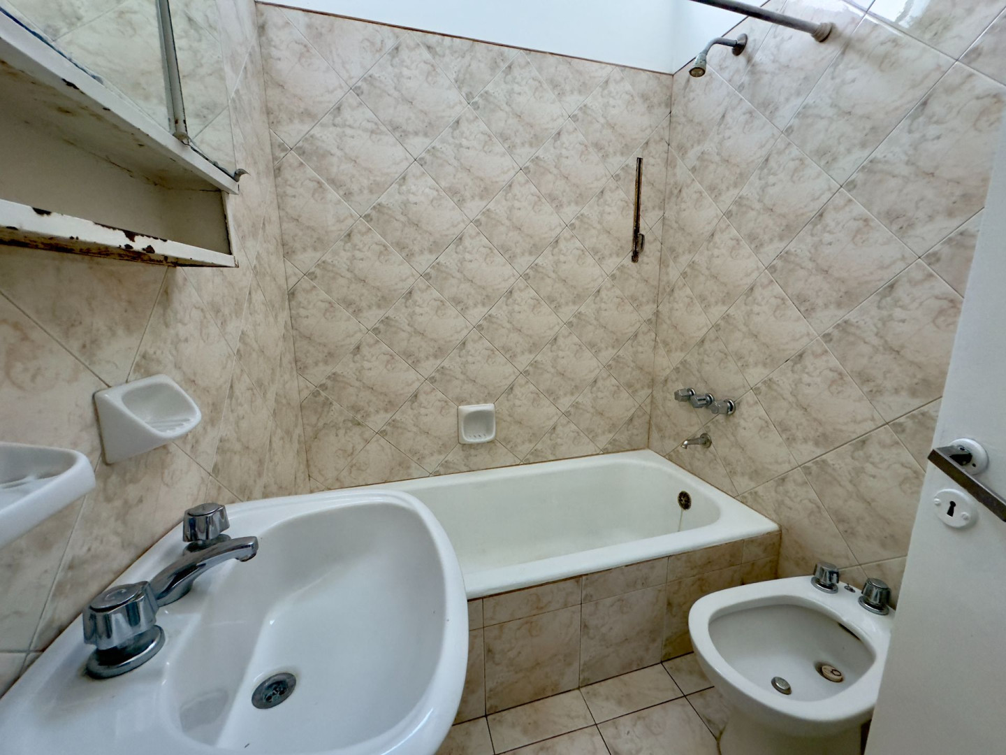 Casa en Venta en Republica Siria 1425, Universitario, Bahía Blanca - Bahía Blanca Propiedades | SITIO OFICIAL l