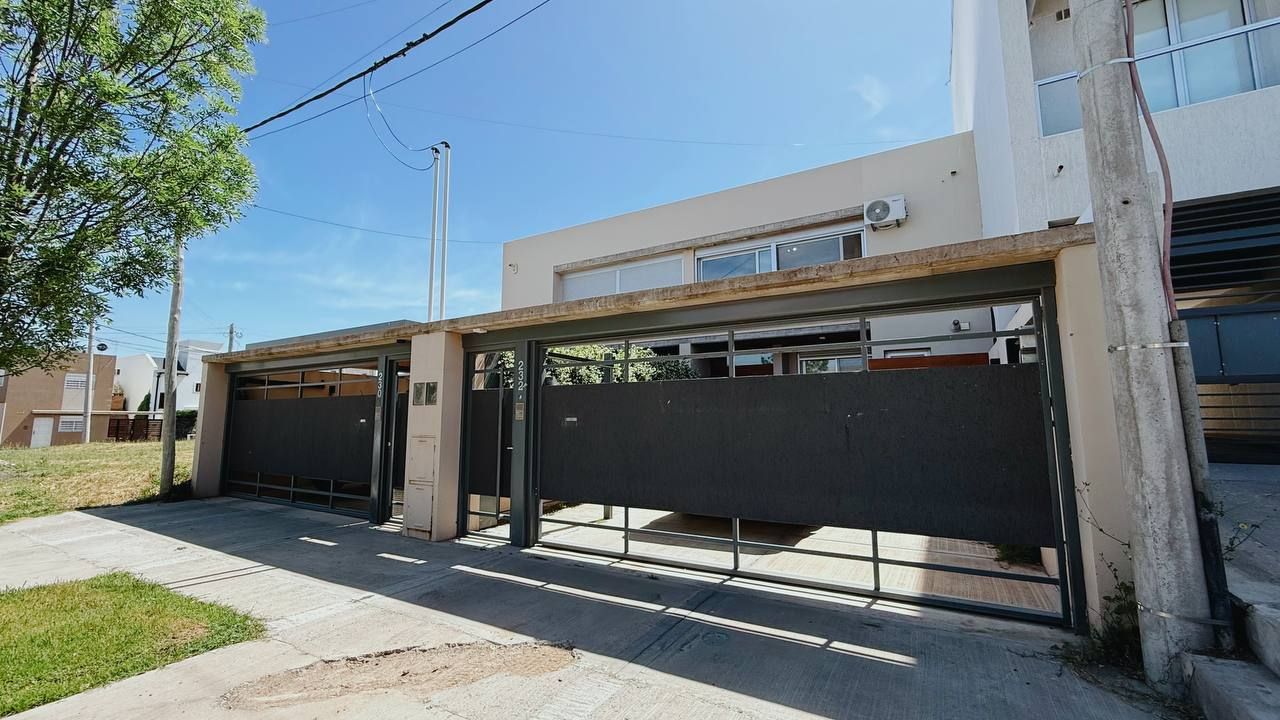 Duplex en Venta en Rojas 232, La Falda, Bahía Blanca - Bahía Blanca Propiedades | SITIO OFICIAL l