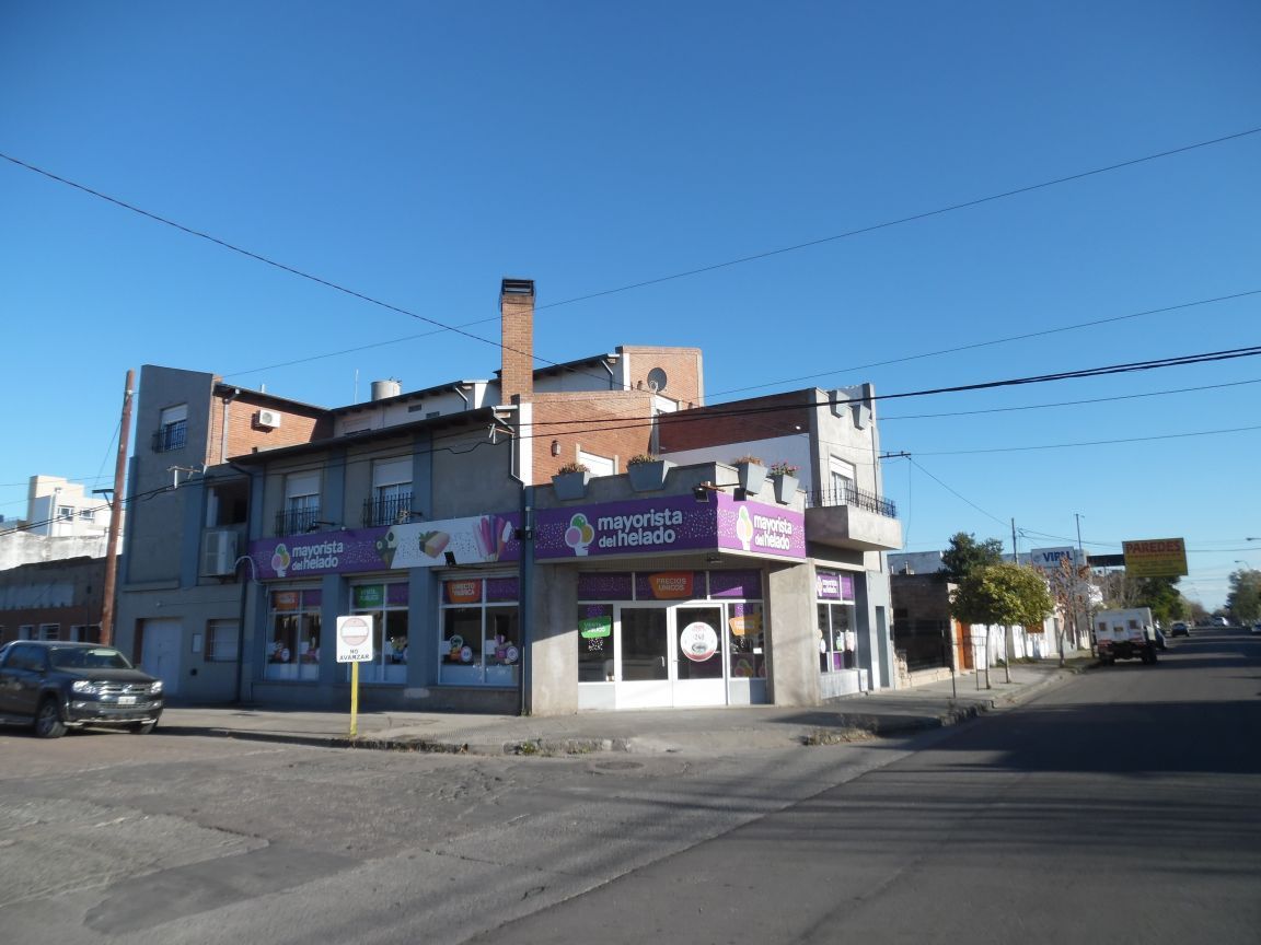 Casa en Venta en Vieytes E Inglaterra, San Roque, Bahía Blanca - Bahía Blanca Propiedades | SITIO OFICIAL l