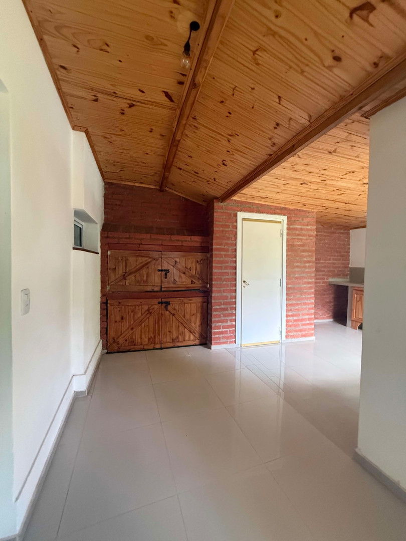 Casa en Venta en BARRIO COUNTRY,  Medanos - Bahía Blanca Propiedades | SITIO OFICIAL l
