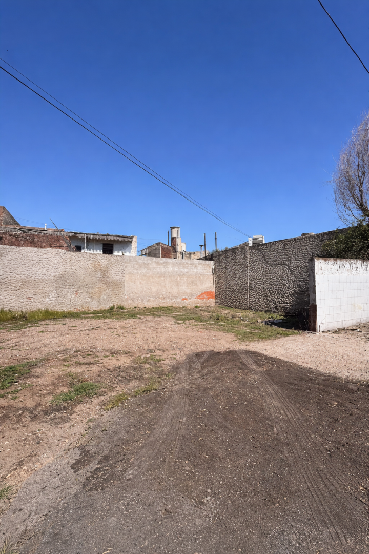 Local en Alquiler en Av Cerri 737,  Bahía Blanca - Bahía Blanca Propiedades | SITIO OFICIAL l