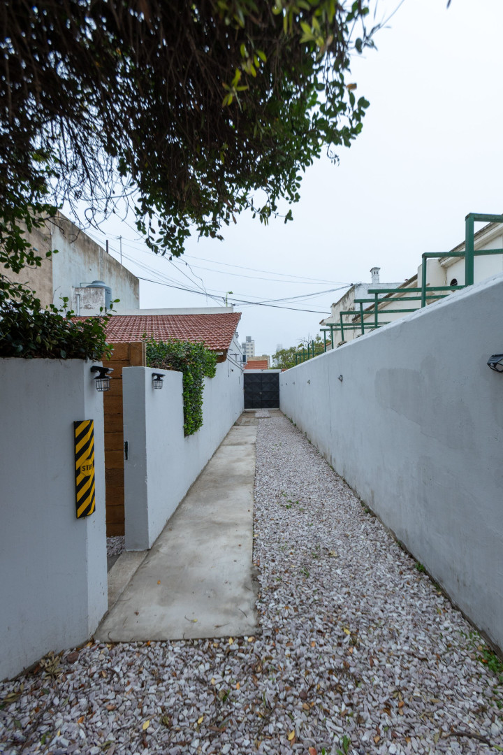 Cochera en Alquiler en Roca 565, Centro, Bahía Blanca - Bahía Blanca Propiedades | SITIO OFICIAL l