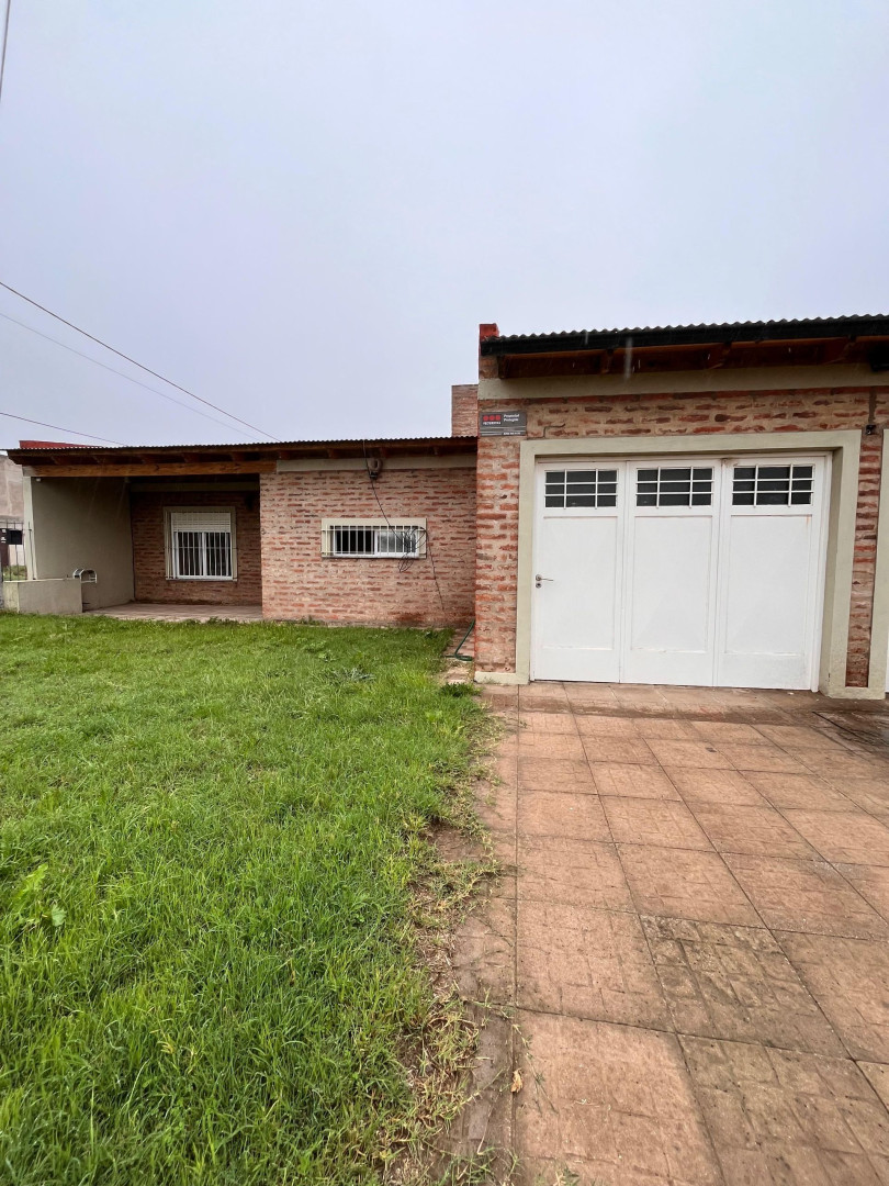 Casa en Venta en Nicaragua 3500, Avellaneda, Bahía Blanca - Bahía Blanca Propiedades | SITIO OFICIAL l
