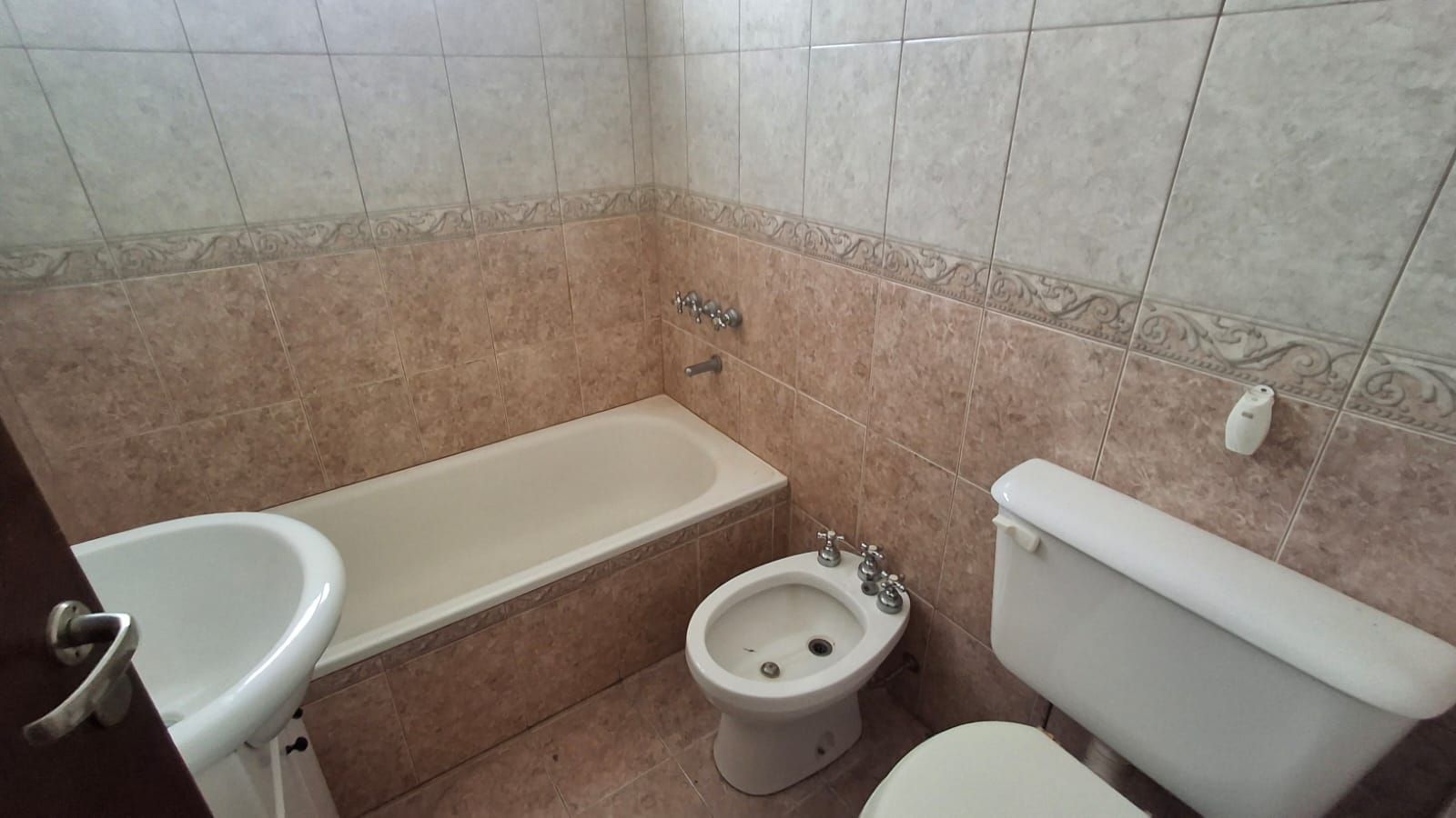 Departamento en Alquiler en Patricios 42, Centro, Bahía Blanca - Bahía Blanca Propiedades | SITIO OFICIAL l