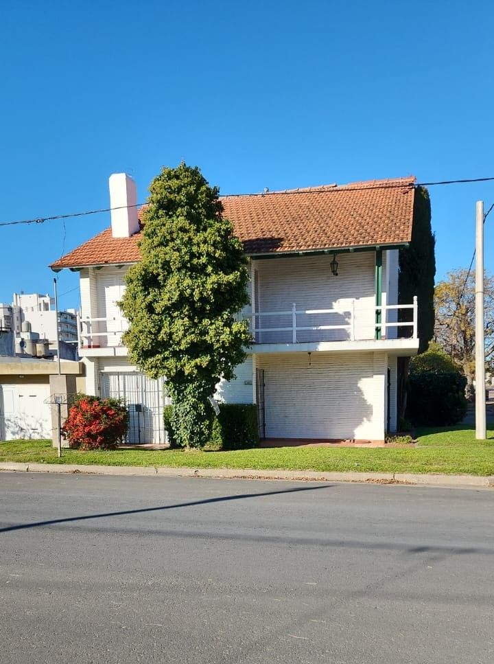 Casa en Venta en Nelida Fossatty 698,  Monte Hermoso - Bahía Blanca Propiedades | SITIO OFICIAL l