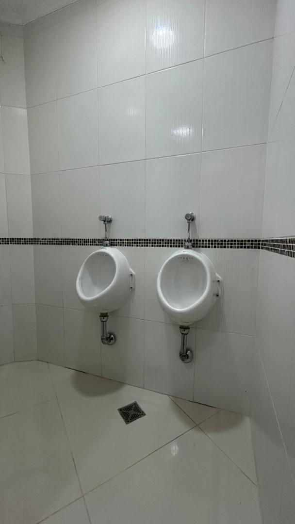 Local en Alquiler en Zelarrayan Y Jose Hernandez,  Bahía Blanca - Bahía Blanca Propiedades | SITIO OFICIAL l