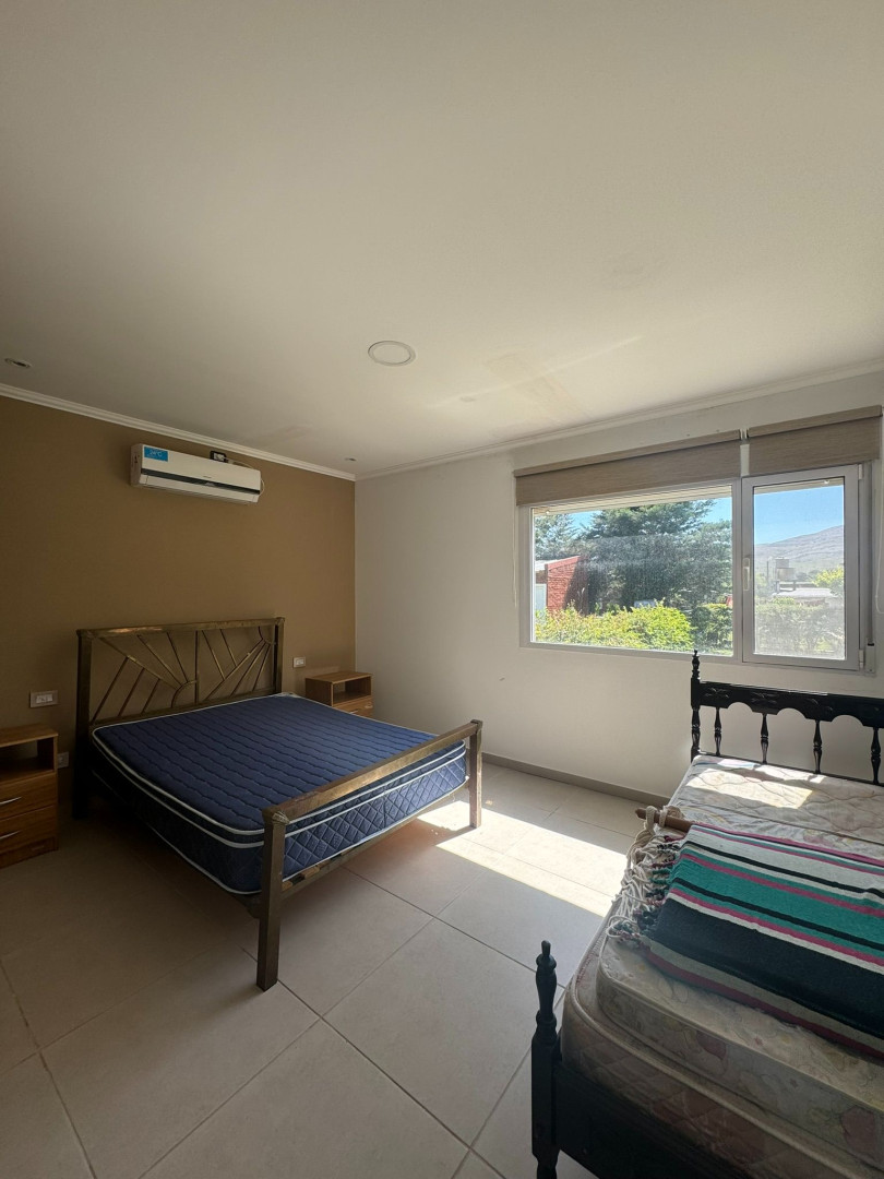 Casa en Venta en Las Acacias ,  Villa Serrana La Gruta - Bahía Blanca Propiedades | SITIO OFICIAL l