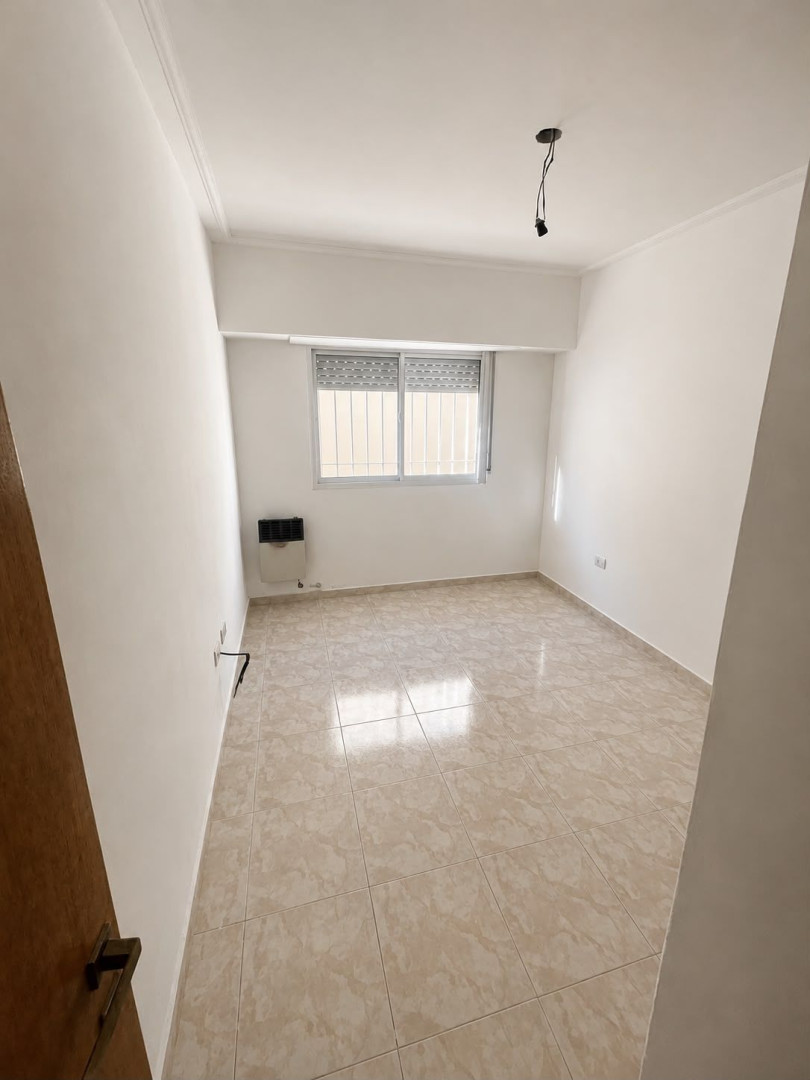 Departamento en Alquiler en INGLATERRA 25,  Bahía Blanca - Bahía Blanca Propiedades | SITIO OFICIAL l