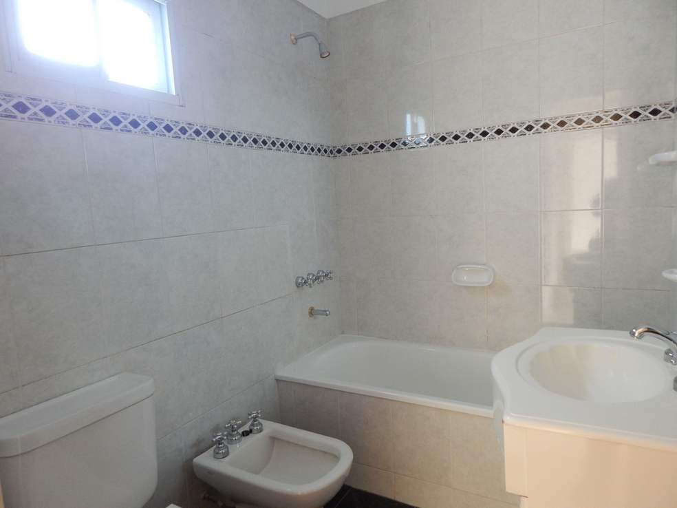 Departamento en Alquiler en 11 De Abril 760, Napostá, Bahía Blanca - Bahía Blanca Propiedades | SITIO OFICIAL l