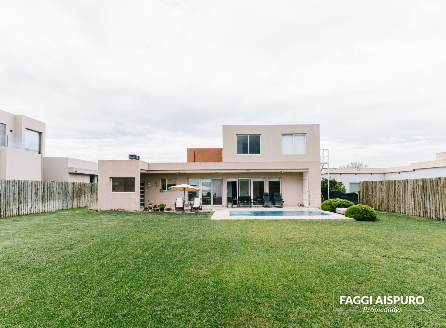 Casa en Venta en Barrio Privado La Reserva, La Reserva, Bahía Blanca - Bahía Blanca Propiedades | SITIO OFICIAL l