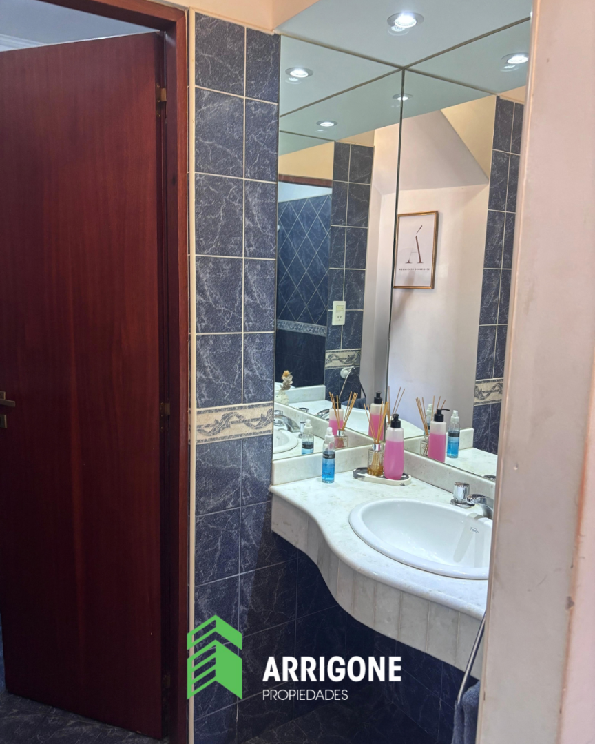 Casa + Departamento en Venta en Faro Recalada 1108,  Monte Hermoso - Bahía Blanca Propiedades | SITIO OFICIAL l