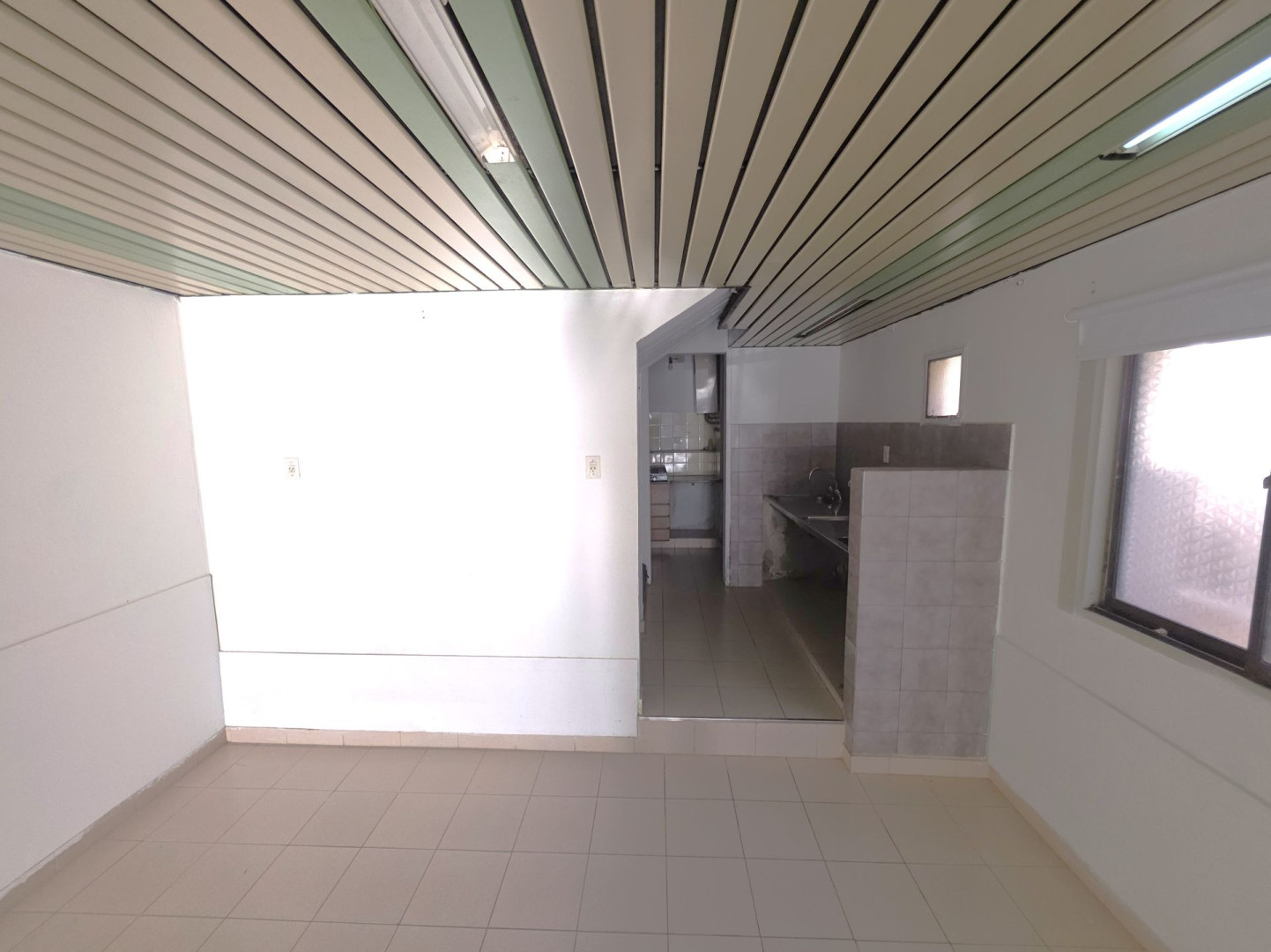 Local en Alquiler en Paraguay 27, Macrocentro, Bahía Blanca - Bahía Blanca Propiedades | SITIO OFICIAL l