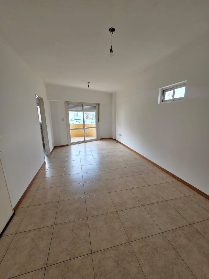 Departamento en Alquiler en Zelarrayan 679, Macrocentro, Bahía Blanca - Bahía Blanca Propiedades | SITIO OFICIAL l