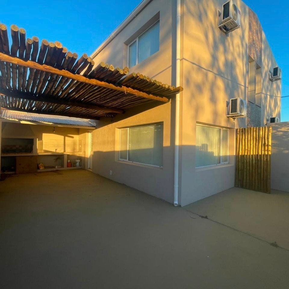 Duplex en Venta en FAVALORO Y FOSATTY,  Monte Hermoso - Bahía Blanca Propiedades | SITIO OFICIAL l