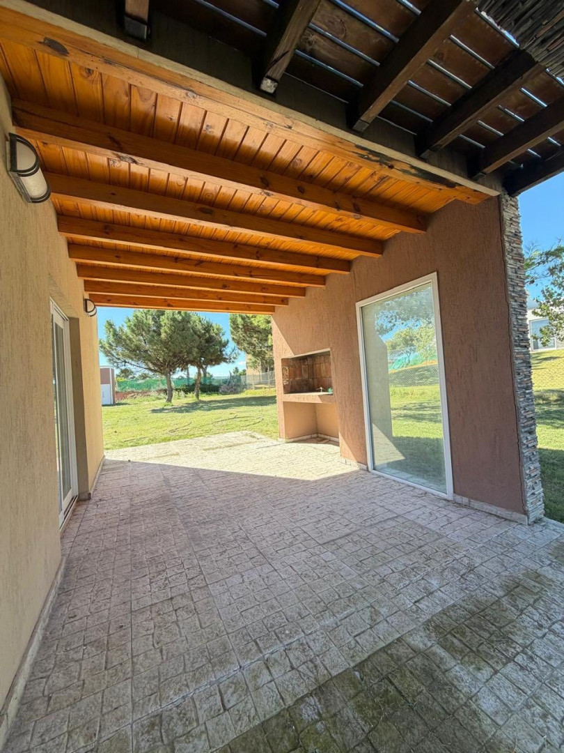 Duplex en Venta en Juan Manuel De Rosas 300, Dufaur, Monte Hermoso - Bahía Blanca Propiedades | SITIO OFICIAL l