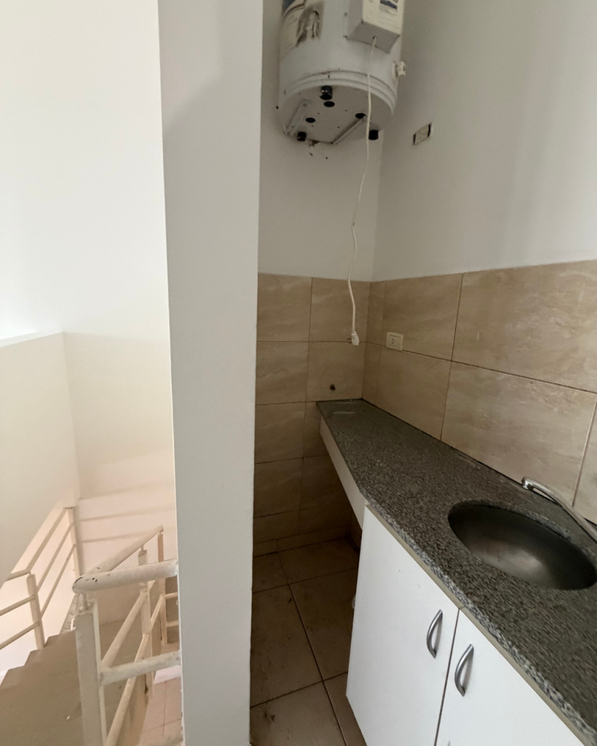 Local en Alquiler en España 169, Centro, Bahía Blanca - Bahía Blanca Propiedades | SITIO OFICIAL l