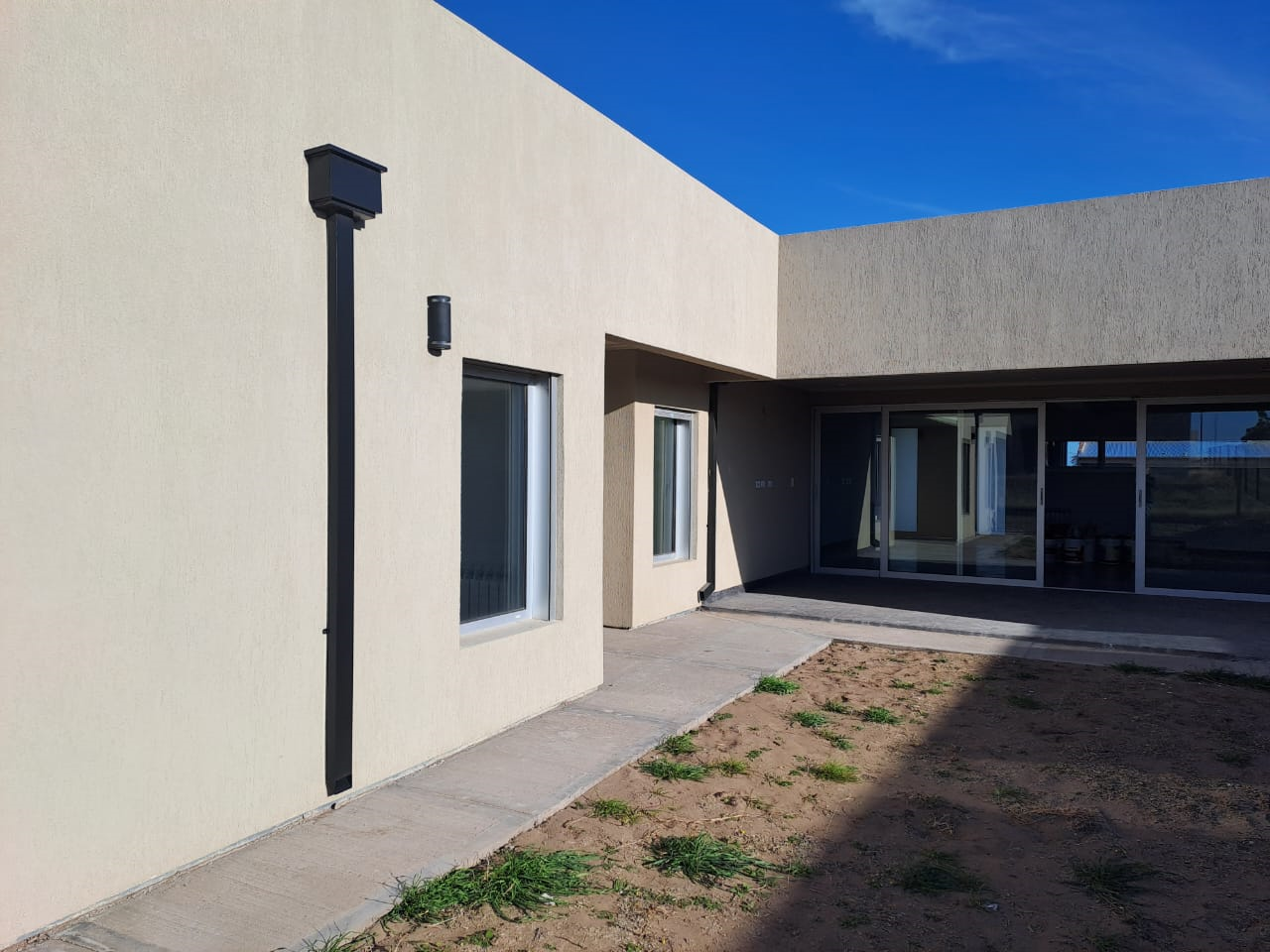 Casa en Venta en GARZA MORA 2406, La Merced, Bahía Blanca - Bahía Blanca Propiedades | SITIO OFICIAL l