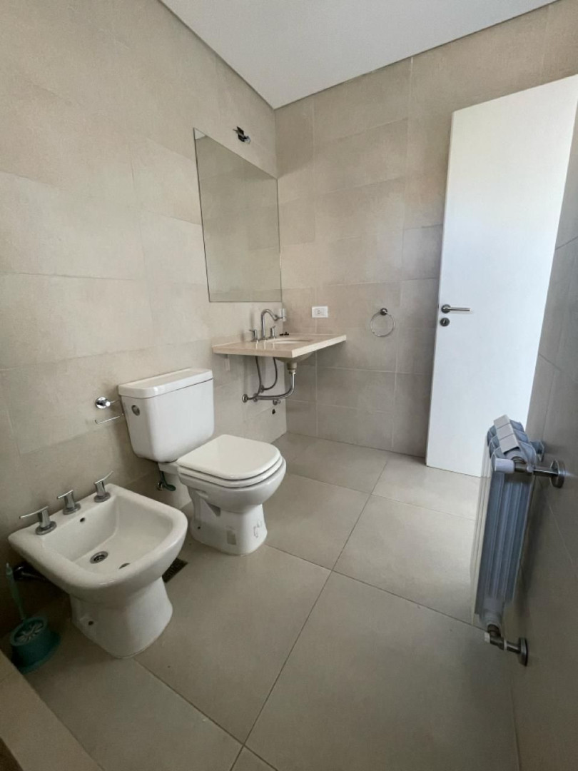 Departamento en Alquiler en Caronti 152, Centro, Bahía Blanca - Bahía Blanca Propiedades | SITIO OFICIAL l