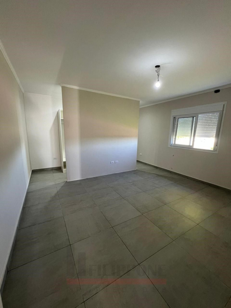 Casa en Venta en Charcas 5205, Las Acacias, Bahía Blanca - Bahía Blanca Propiedades | SITIO OFICIAL l