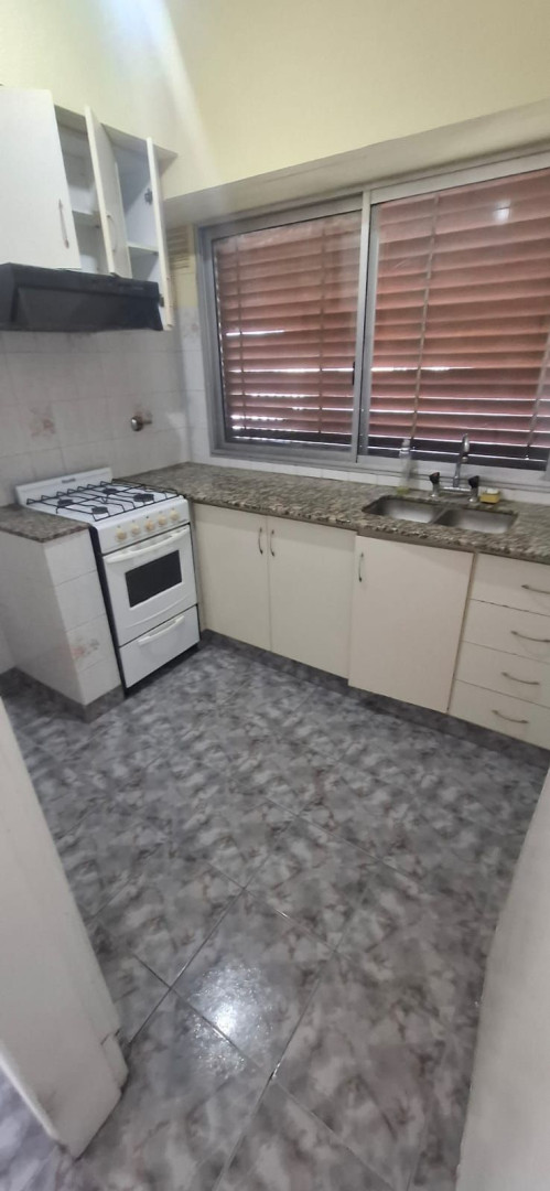 Departamento en Alquiler en Lavalle 800, La Falda, Bahía Blanca - Bahía Blanca Propiedades | SITIO OFICIAL l