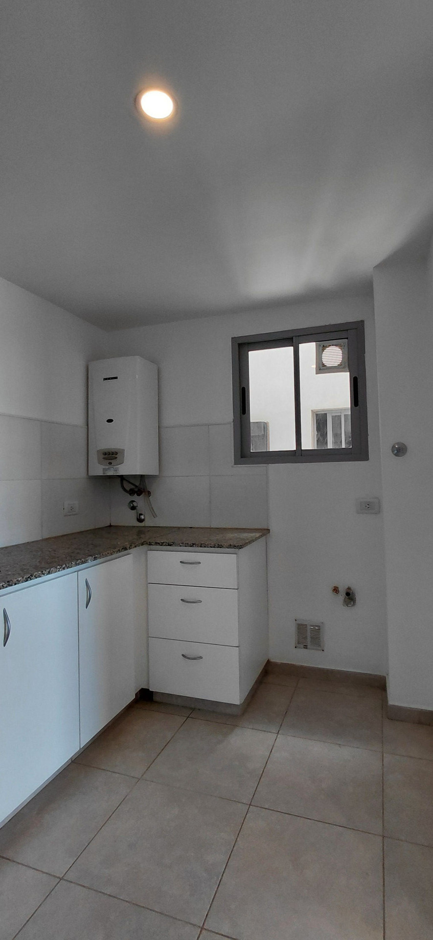 Departamento en Alquiler en 17 De Mayo 82, San Roque, Bahía Blanca - Bahía Blanca Propiedades | SITIO OFICIAL l