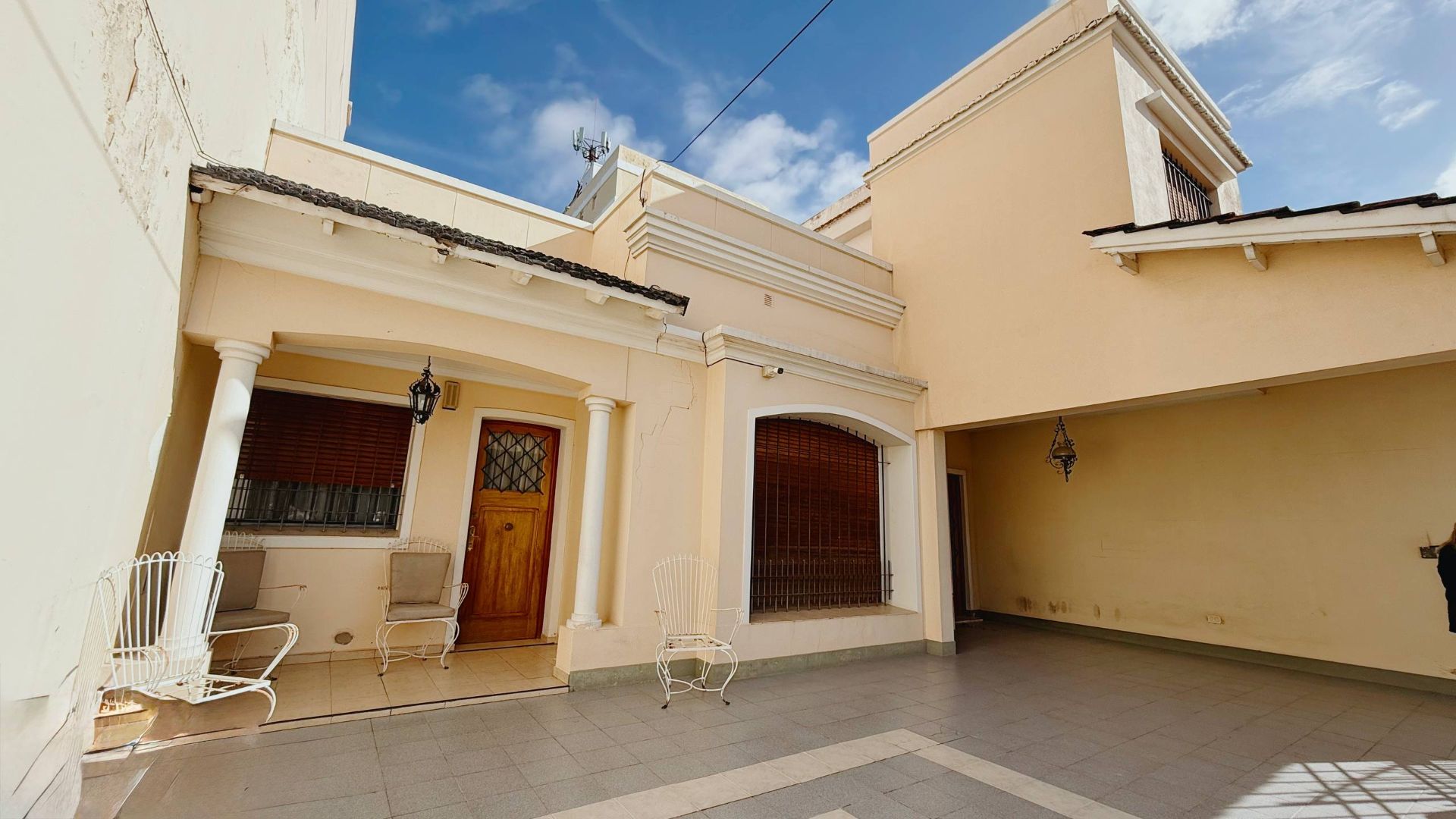 Casa en Venta en Av. Alem 1200, Universitario, Bahía Blanca - Bahía Blanca Propiedades | SITIO OFICIAL l