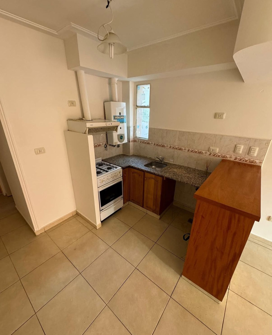 Departamento en Alquiler en Yrigoyen 1131, La Falda, Bahía Blanca - Bahía Blanca Propiedades | SITIO OFICIAL l