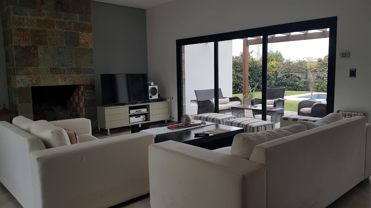 Casa en Venta  Solares Norte, Bahía Blanca - Bahía Blanca Propiedades | SITIO OFICIAL l