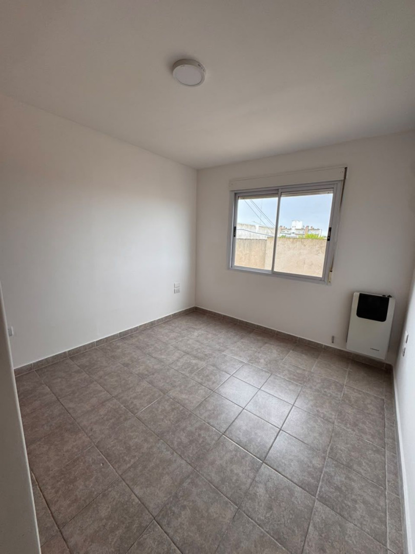 Departamento en Alquiler en Darregueria 955, Pedro Pico, Bahía Blanca - Bahía Blanca Propiedades | SITIO OFICIAL l