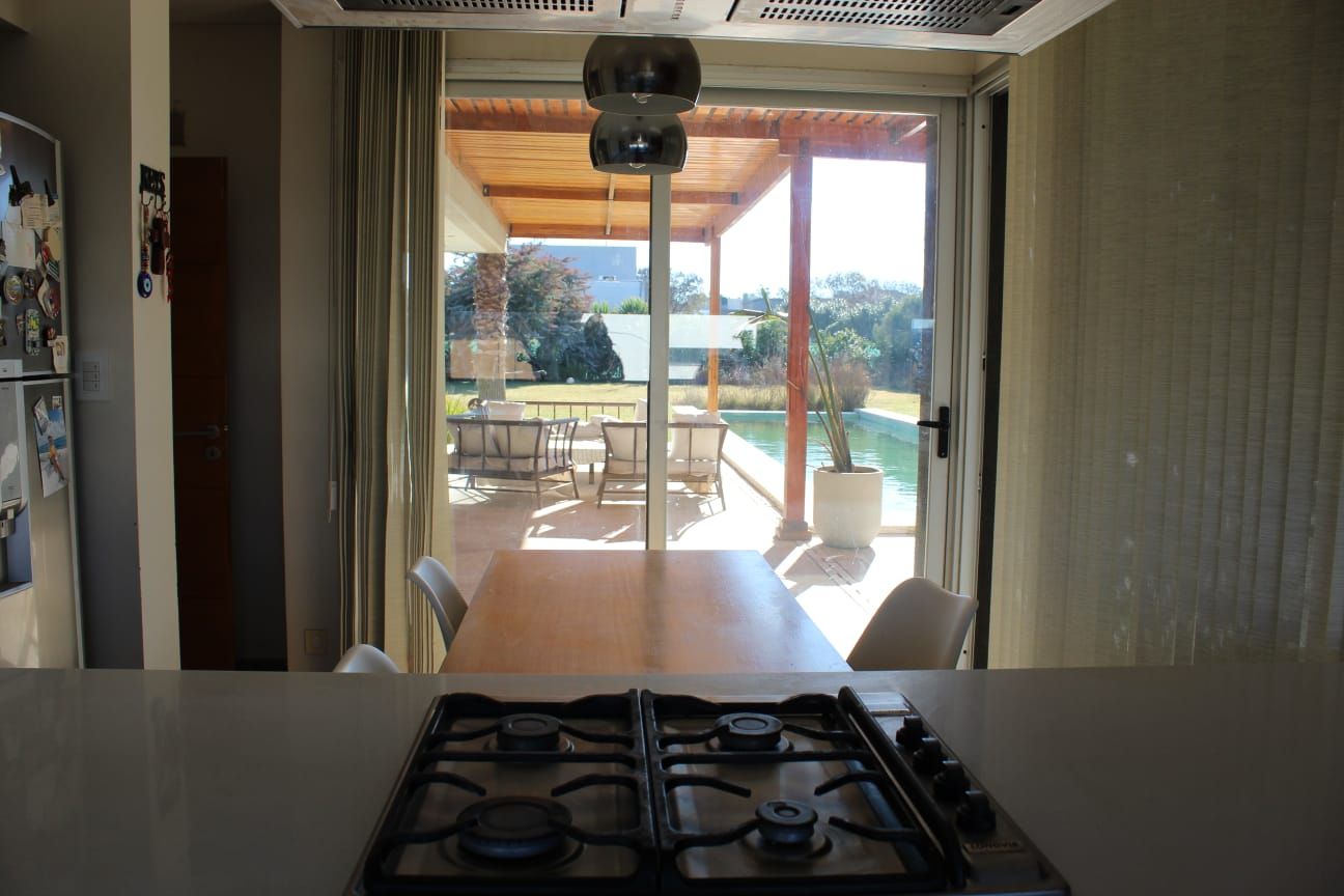 Casa en Venta en Barrio La Reserva,  Bahía Blanca - Bahía Blanca Propiedades | SITIO OFICIAL l