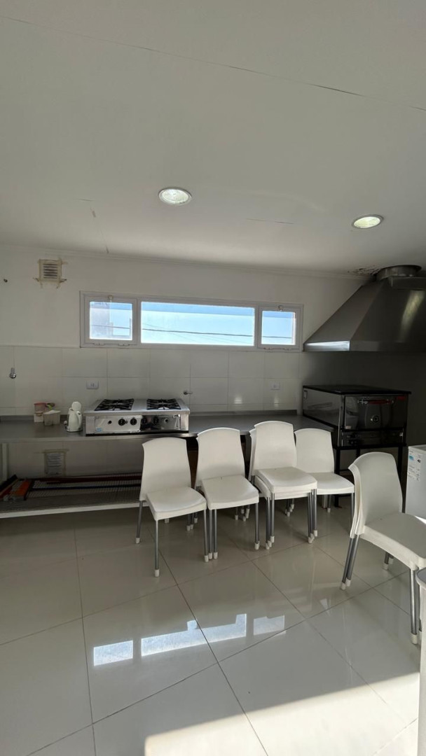 Local en Alquiler en Zelarrayan Y Jose Hernandez,  Bahía Blanca - Bahía Blanca Propiedades | SITIO OFICIAL l