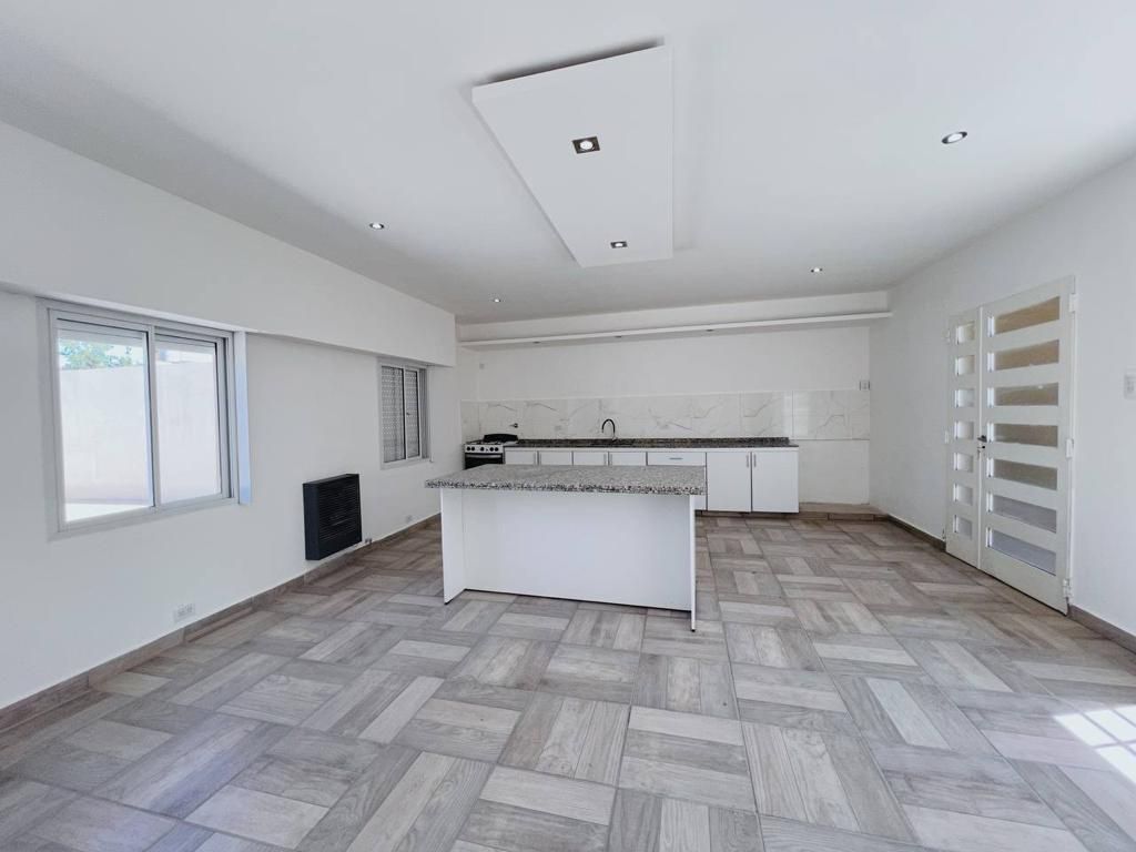 Departamento en Alquiler en Emilio Rosas 2364, Villa Rosas, Bahía Blanca - Bahía Blanca Propiedades | SITIO OFICIAL l