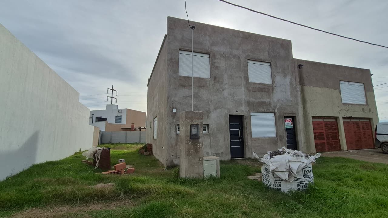 Casa en Venta en Godoy Cruz 4442, Nova Terra, Bahía Blanca - Bahía Blanca Propiedades | SITIO OFICIAL l