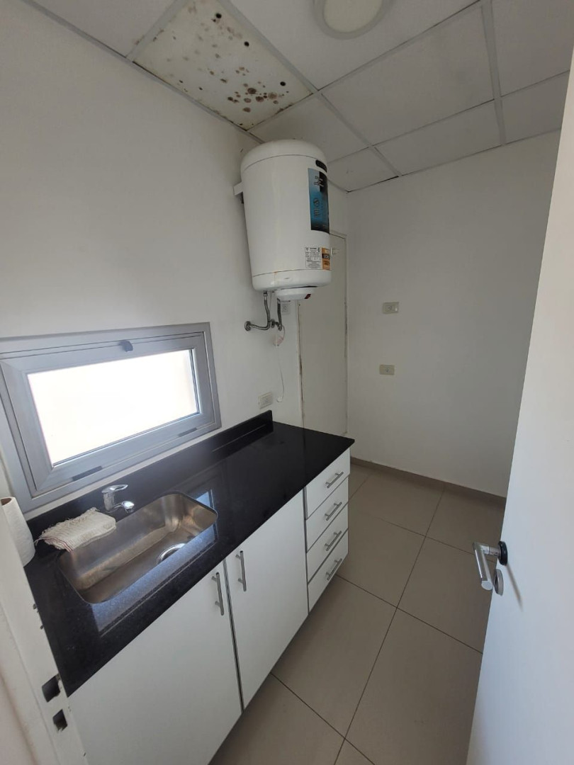 Oficina en Alquiler en Paraguay 241, Centro, Bahía Blanca - Bahía Blanca Propiedades | SITIO OFICIAL l
