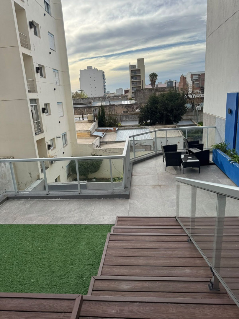 Casa en Alquiler en Rodriguez 400, Centro, Bahía Blanca - Bahía Blanca Propiedades | SITIO OFICIAL l