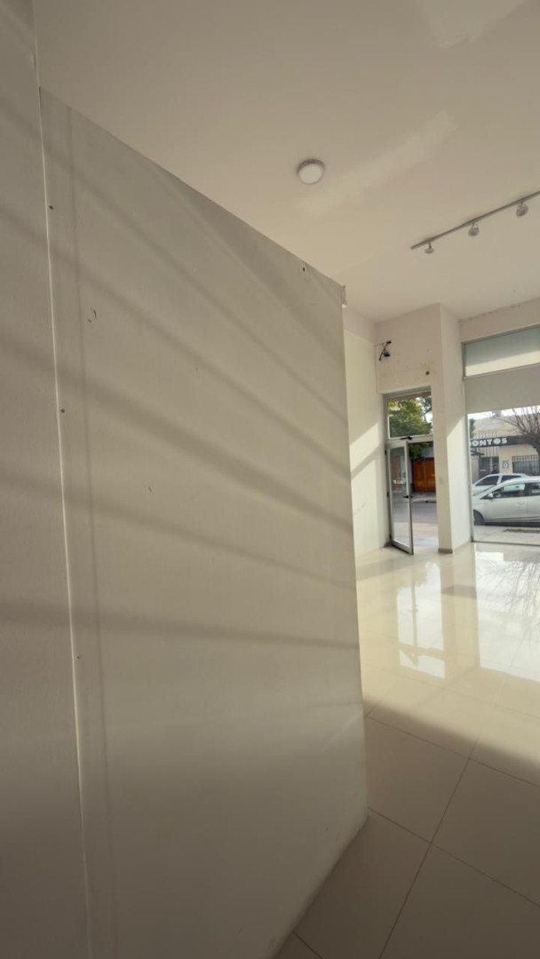 Local en Alquiler en Lavalle 337, Centro, Bahía Blanca - Bahía Blanca Propiedades | SITIO OFICIAL l