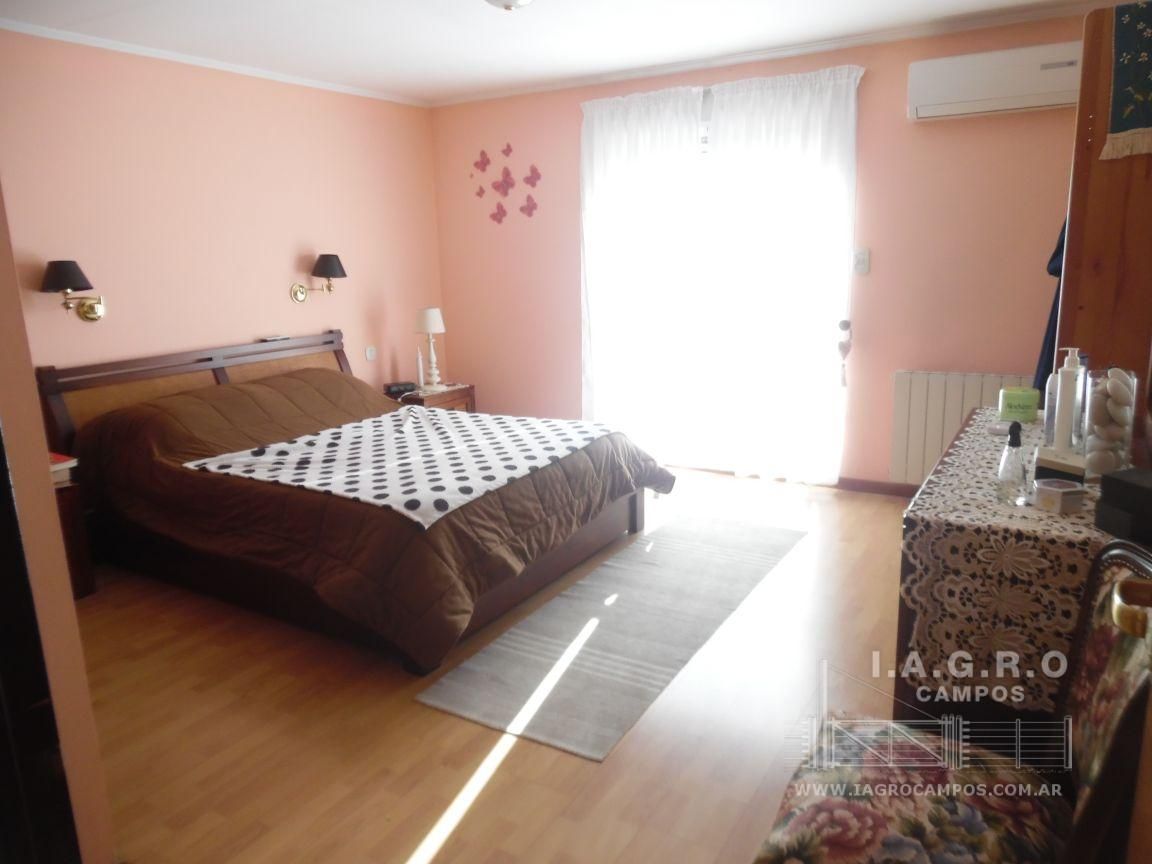 Casa con Local en Venta en Inglaterra Y Vieytes,  Bahía Blanca - Bahía Blanca Propiedades | SITIO OFICIAL l
