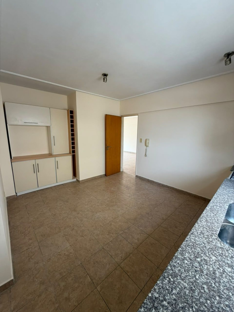 Departamento en Alquiler en Vieytes 438 P 8, Centro, Bahía Blanca - Bahía Blanca Propiedades | SITIO OFICIAL l