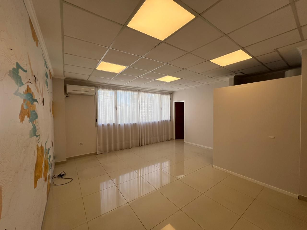 Oficina en Alquiler en Alvarado 38, Centro, Bahía Blanca - Bahía Blanca Propiedades | SITIO OFICIAL l