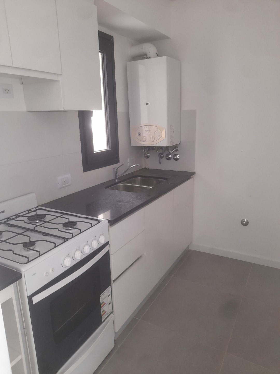 Departamento en Alquiler en Caronti 152, Centro, Bahía Blanca - Bahía Blanca Propiedades | SITIO OFICIAL l