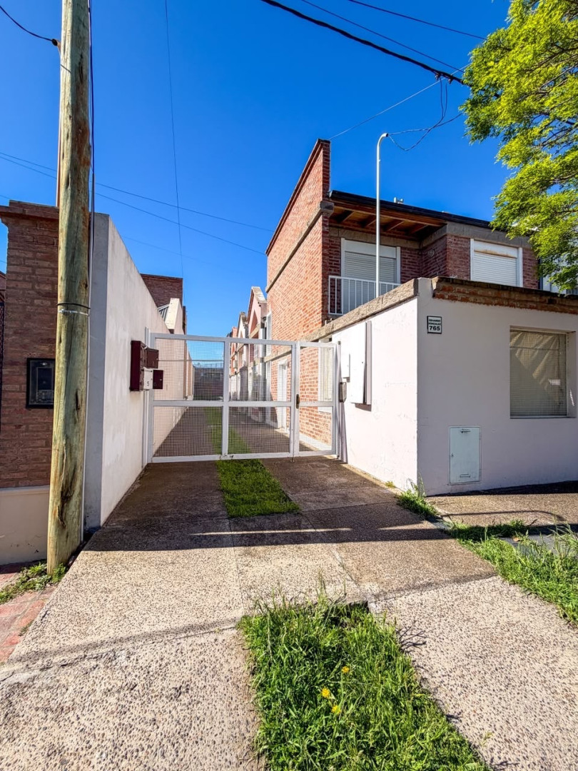 Departamento en Alquiler en Eduardo Gonzalez 765,  Bahía Blanca - Bahía Blanca Propiedades | SITIO OFICIAL l