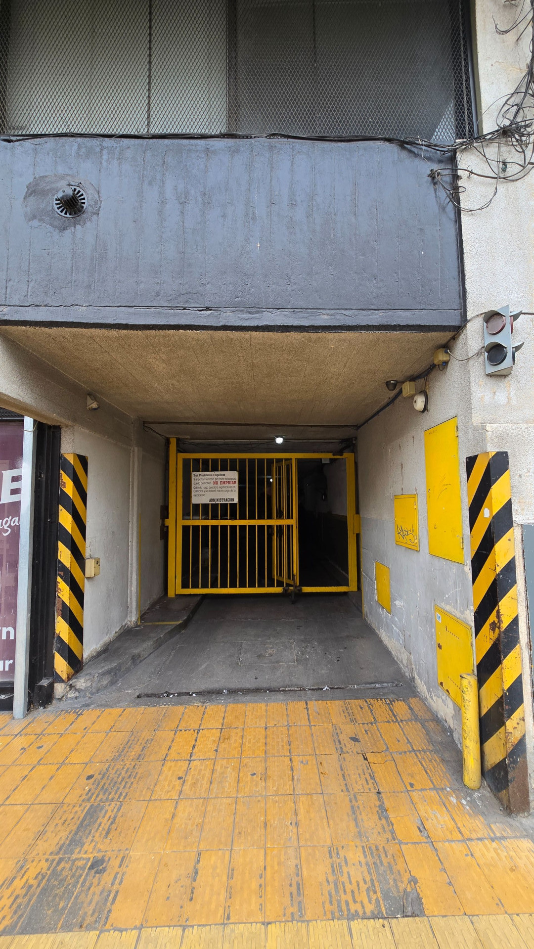 Cochera en Venta en Fitz Roy 75, Centro, Bahía Blanca - Bahía Blanca Propiedades | SITIO OFICIAL l