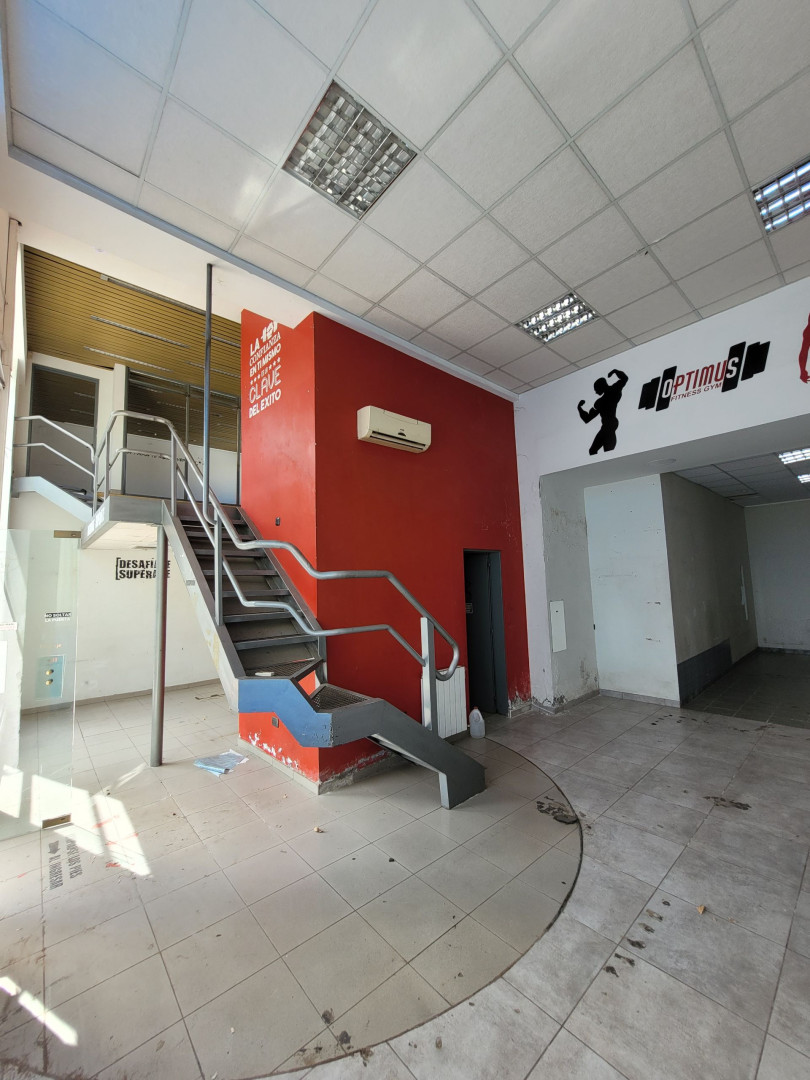 Local en Alquiler en 25 De Mayo 150, Centro, Bahía Blanca - Bahía Blanca Propiedades | SITIO OFICIAL l