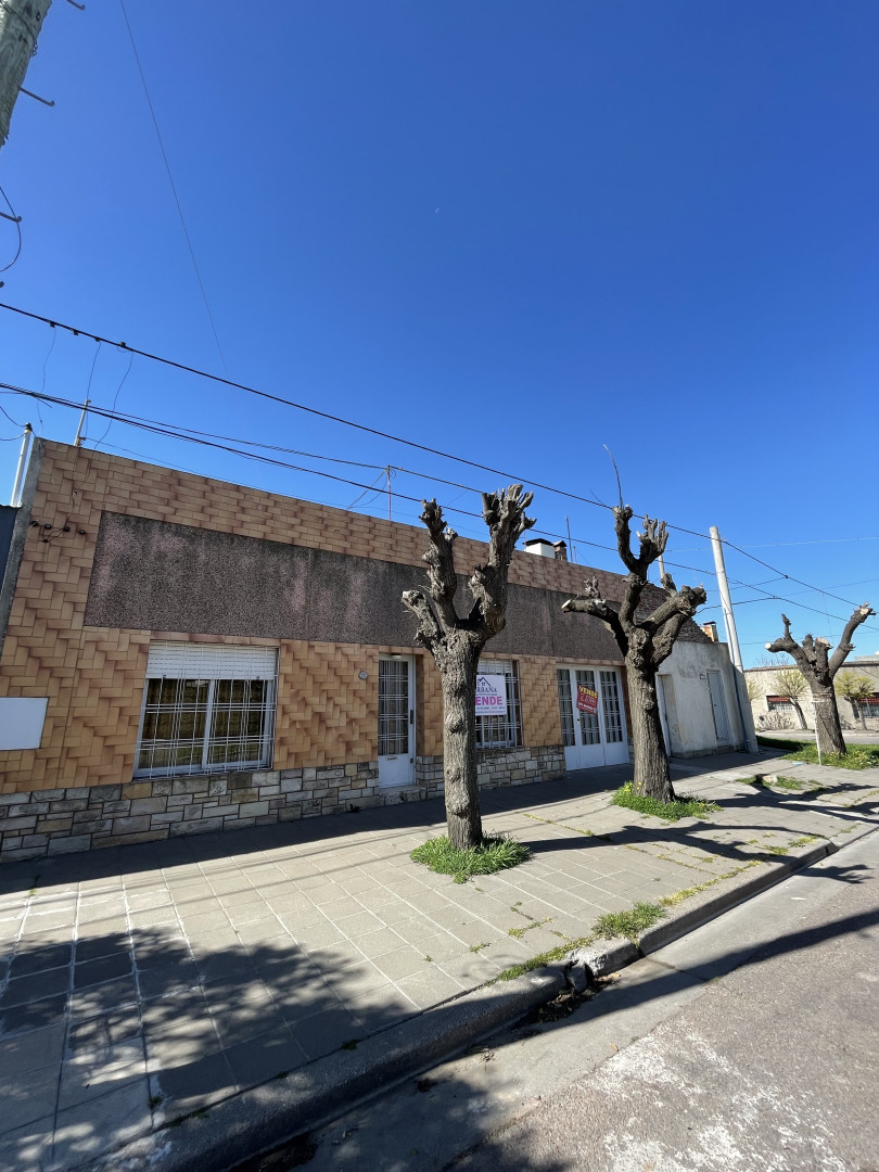 Casa en Venta en Plumerillo Y Godoy Cruz,  Bahía Blanca - Bahía Blanca Propiedades | SITIO OFICIAL l