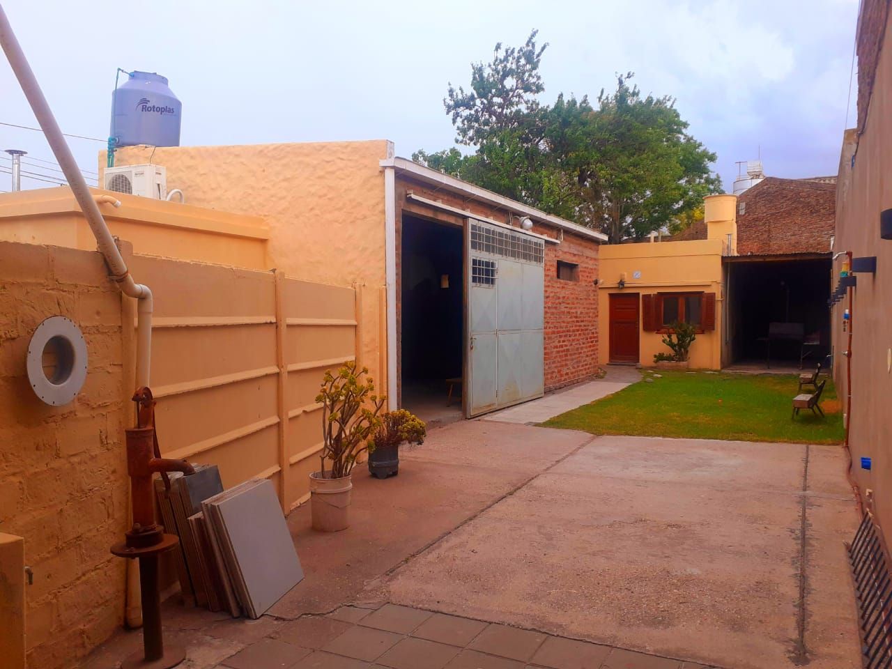 Casa en Venta en Piedra Buena 141, Villa Mitre, Bahía Blanca - Bahía Blanca Propiedades | SITIO OFICIAL l
