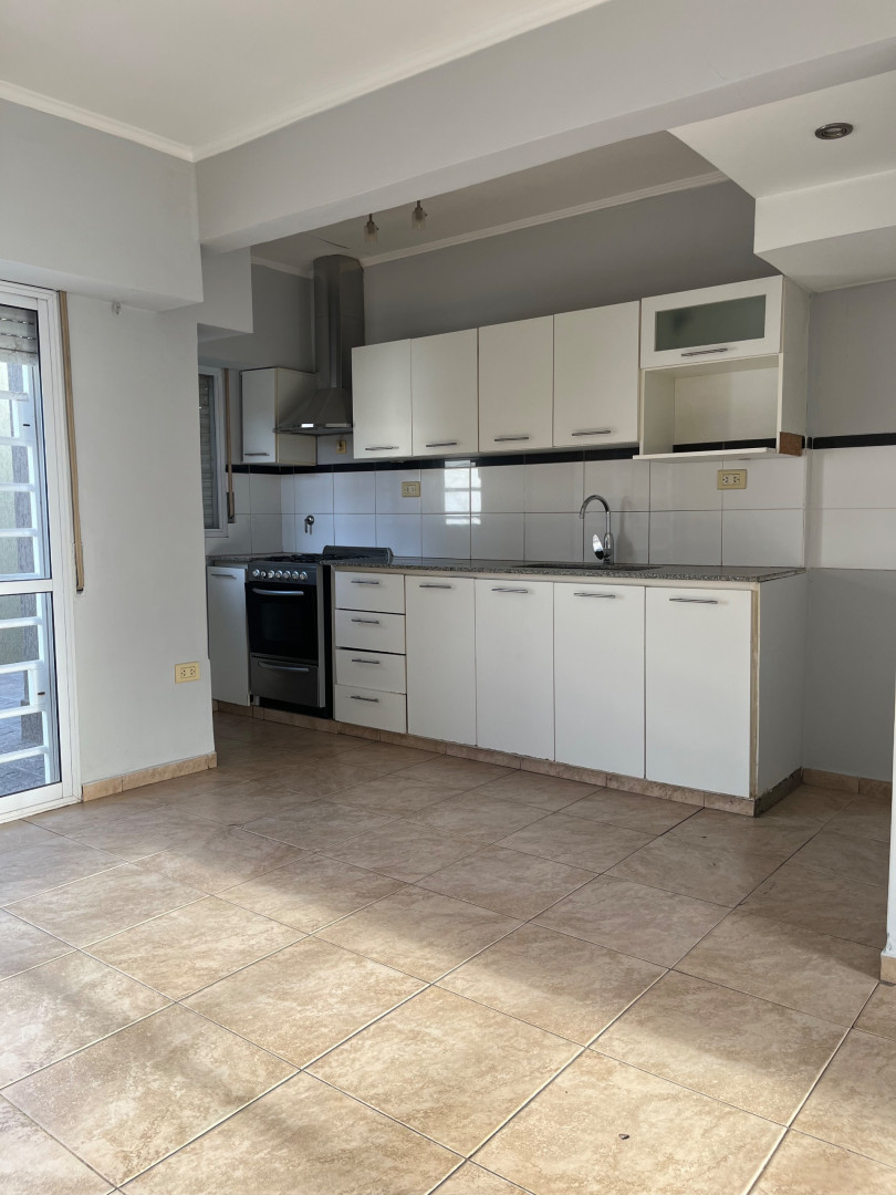 Casa en Venta en Nicolás Perez Al 300, Estomba, Bahía Blanca - Bahía Blanca Propiedades | SITIO OFICIAL l