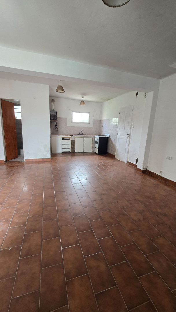 Casa + Departamento en Venta en Granada 1400, San Martin, Bahía Blanca - Bahía Blanca Propiedades | SITIO OFICIAL l